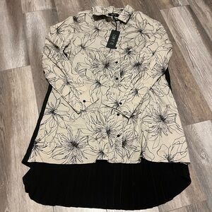 NWT Comfy USA Floral Tunic Dress